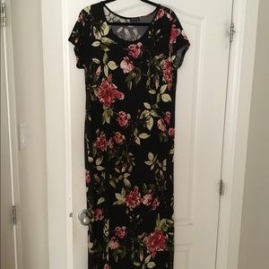 Black Floral Maxi Dress